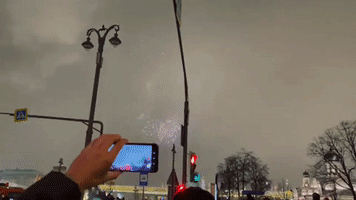 Fireworks in Moscow as Russia Welcomes 2022