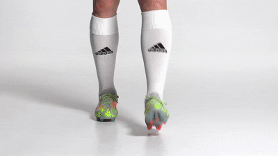 michaeltuananh giphyupload giày đá banh giày đá bóng chính hãng giày đá banh chính hãng GIF