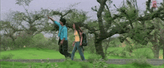 shahid kapoor aao milo chalen GIF by bypriyashah