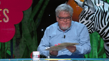Ilustres Ignorantes Juego GIF by Movistar Plus+