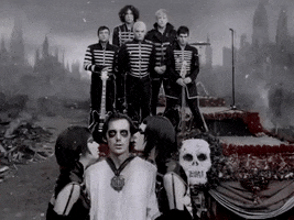 Welcome To The Black Parade Kiss GIF by My Chemical Romance