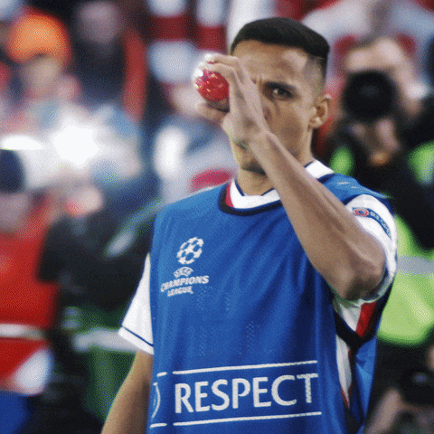alexis sanchez soccer GIF by Gatorade Football