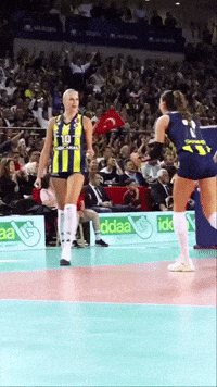 Hande Baladin GIF
