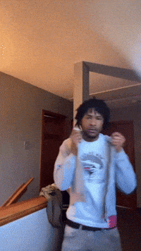 Aa2X GIF
