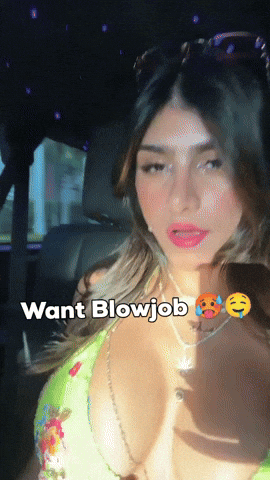 Sexy Mia Khalifa GIF