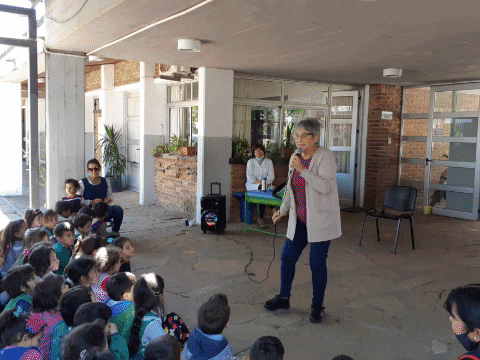 gretelbeatriz giphygifmaker GIF