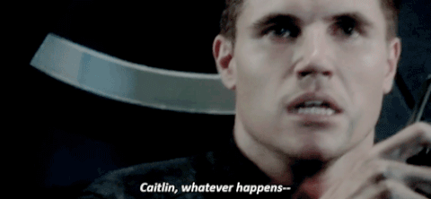 robbie amell GIF