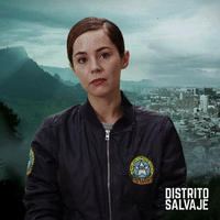 distrito salvaje giselle GIF by netflixlat