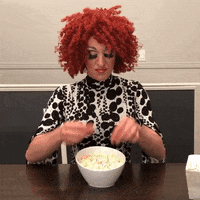 drag queen eating GIF by Dory Ladrag