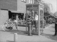 Hurry Up Waiting GIF by Beeld en Geluid