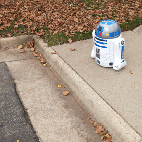 r2d2 GIF