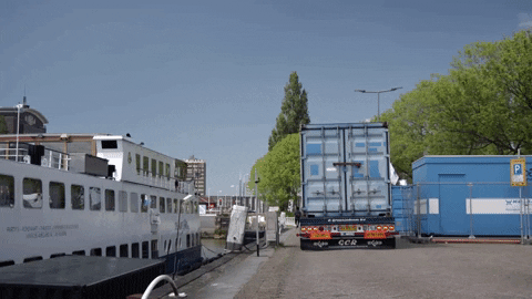 Truck Container GIF by AVROTROS