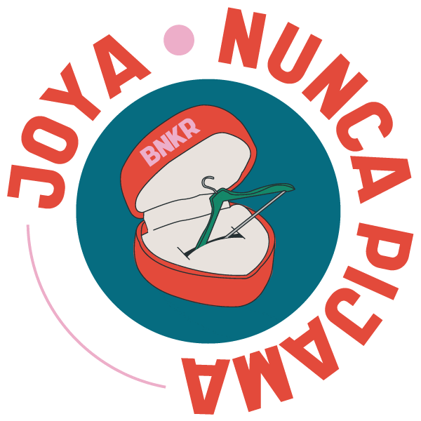 bunkerbuenosaires bunker bunkerbsas bunker ropa bunker moda Sticker
