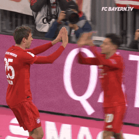 Champions League Football GIF by FC Bayern Munich