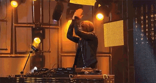 david guetta clapping GIF