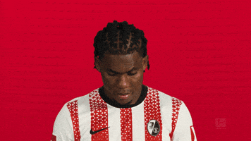 Look Up Sc Freiburg GIF by Bundesliga