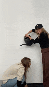 Caring-Ina GIF by lemon.markets