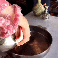 Dinner Lunch GIF by TRT