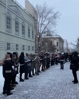 Women Line Moscow's Arbat Street for Pro-Navalny Protest