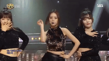k-pop hyeri GIF