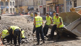 construction crew GIF