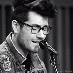dan smith GIF