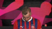 Look Up Fc Heidenheim GIF by Bundesliga