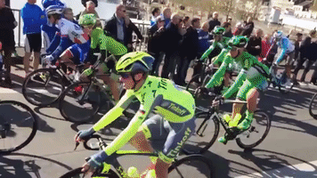 Cyclist Felline Crashes Out of Amstel Gold Race With Broken Nose