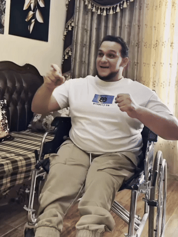 Ajaeeb omar omar ajaeeb ajaeeb GIF