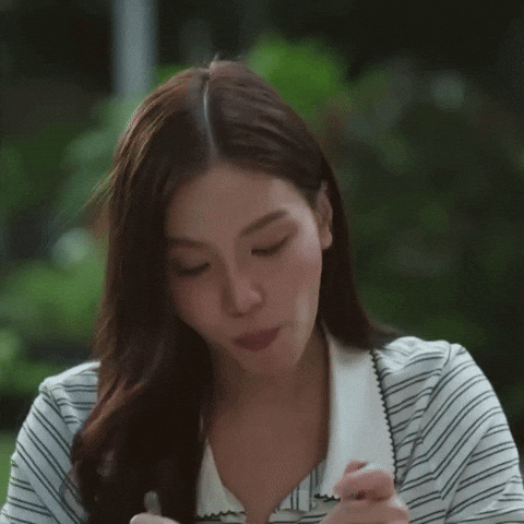 Bonniepattraphus GIF