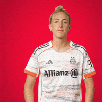 Football Soccer GIF by FC Bayern Women