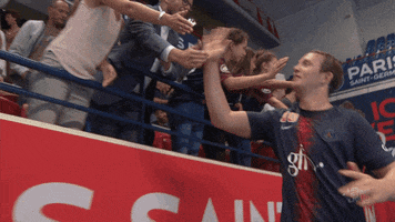 sander sagosen sport GIF by Paris Saint-Germain Handball