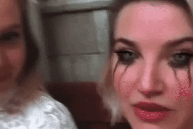 Liz And Julie GIF by Kilo Sale Zeeland