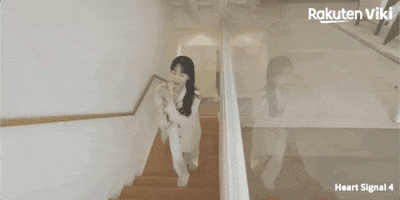 Stairs Dramacoreano GIF by Viki