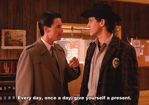 DankMemeDuck giphyupload twin peaks present cooper GIF