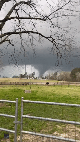 Swirling Funnel Cloud Spotted in Mississippi Amid Tornado Warnings
