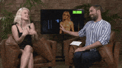 mediaset music hello hi musica GIF