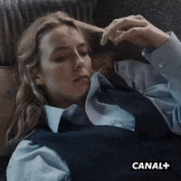 Killing Eve Thinking GIF by CANAL+