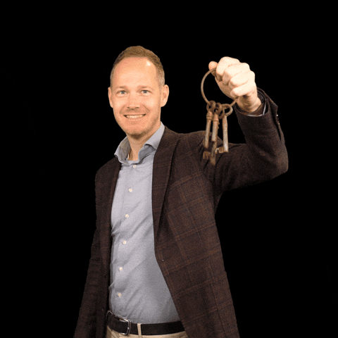 Makelaardij Sleutels GIF by De Koning Makelaars