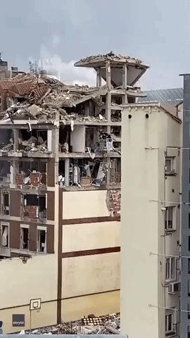 Deadly Blast Destroys Building in Madrid