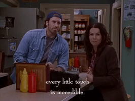 season 1 netflix GIF by Gilmore Girls 