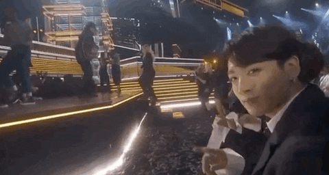 eonline giphyupload billboard music awards e online 2019 bbmas GIF