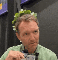 JawshieDomi flowercrown jawshiedomi kcd tommckay GIF
