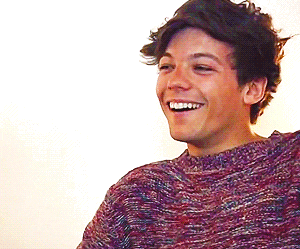 one direction louis smile GIF