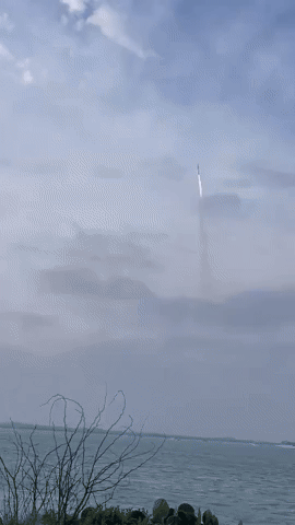SpaceX Starship Rocket Crosses Texas Sky