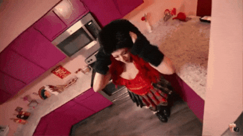 Tiptoe GIF by Booqoo