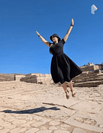 annapavlovapaint giphygifmaker happy fly free GIF