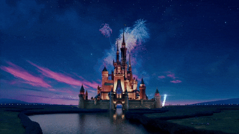 News Sebrae – Edição 63 - Gif da imagem de entrada dos filmes da Disney onde aparece o palácio e na sua volta se forma, em luzes, as silhueta da cabeça do Mickey.