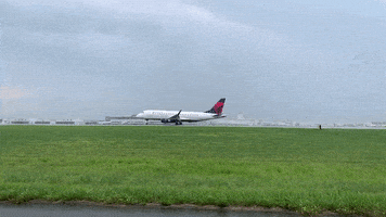 Landing Slow Motion GIF by John Glenn Columbus International Airport