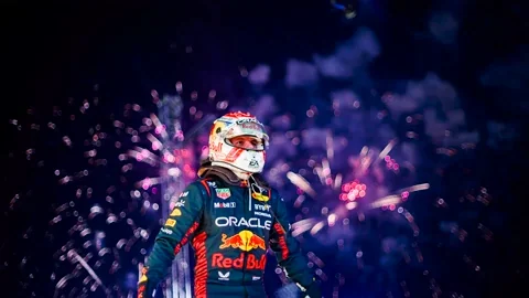 Ver Red Bull GIF